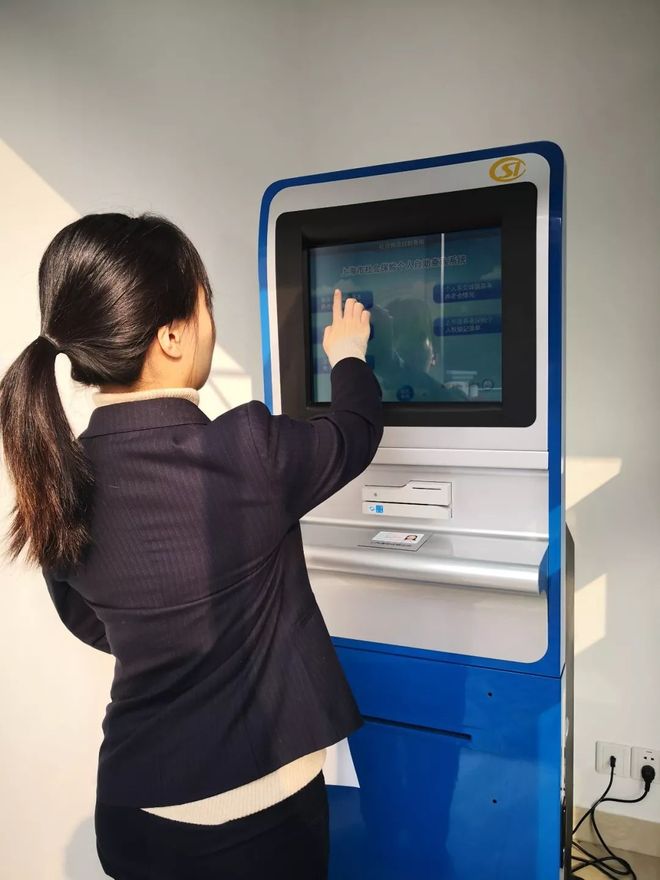 宜昌24小时套医保卡回收(24小时套医保卡回收什么意思)